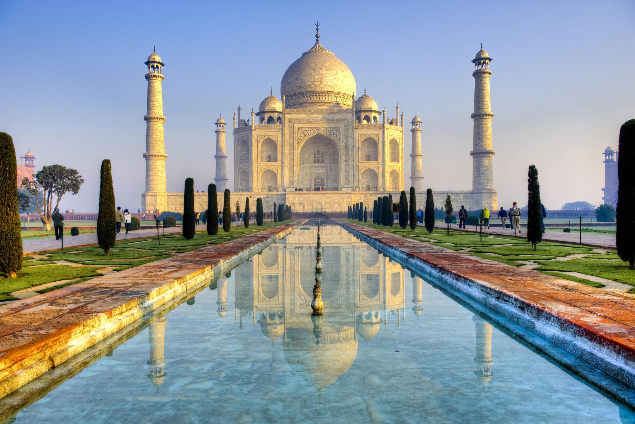 “Exploring the Enchanting Beauty of Taj Mahal Ki Copy: A Unique Architectural Marvel”